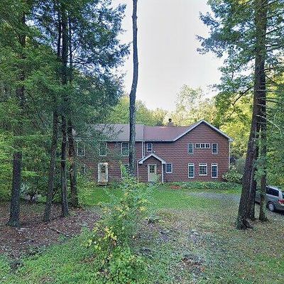 10 Hemlock Hill Rd, Great Barrington, MA 01230