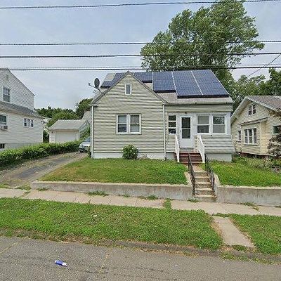 100 Hughes St, East Haven, CT 06512