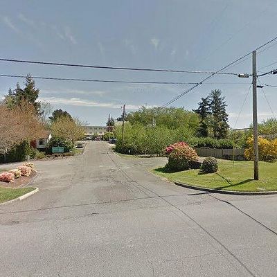 1005 Yew Ave, Coos Bay, OR 97420