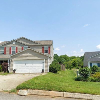 101 Hatters Ct, Easley, SC 29642