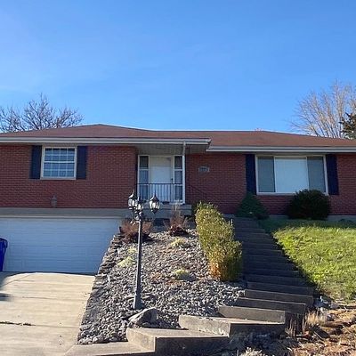 1176 Elizabeth Dr, Hamilton, OH 45013