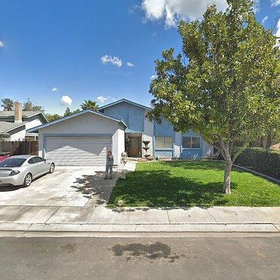 1208 Jill Ln, Modesto, CA 95355