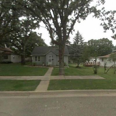 1108 Irving St, Alexandria, MN 56308