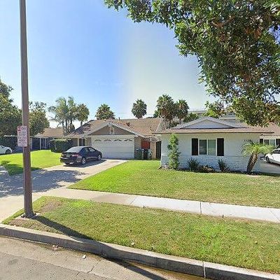 1130 E 21 St St, Santa Ana, CA 92705