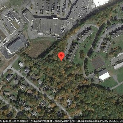 146 Foxfire Dr #903, Mount Pocono, PA 18344