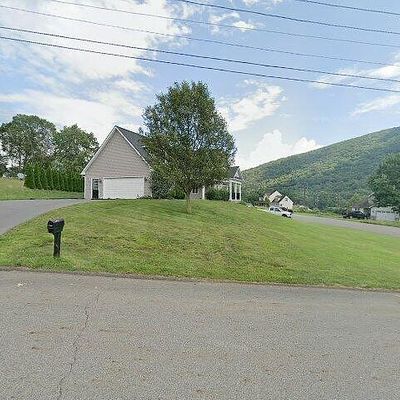 148 Edward Dr, Millersburg, PA 17061