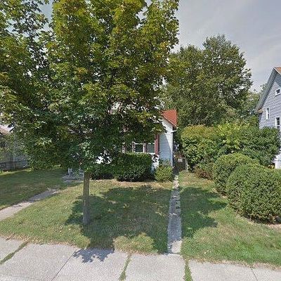 1517 Clinton Ave, Kalamazoo, MI 49001