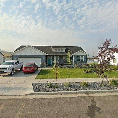 1568 E 600 S, Hyrum, UT 84319