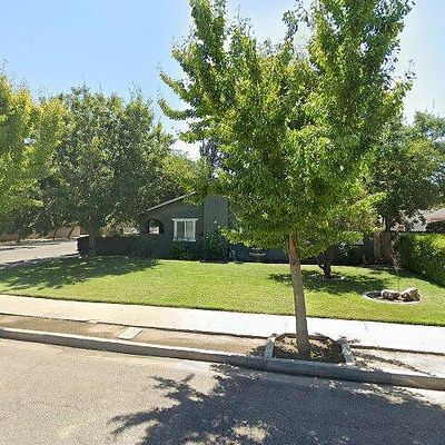 1601 W Linden Ave, Visalia, CA 93291