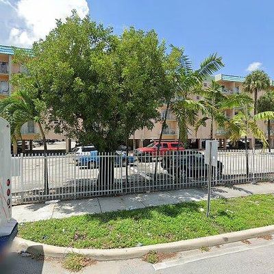 1655 W 44 Th Pl #305, Hialeah, FL 33012