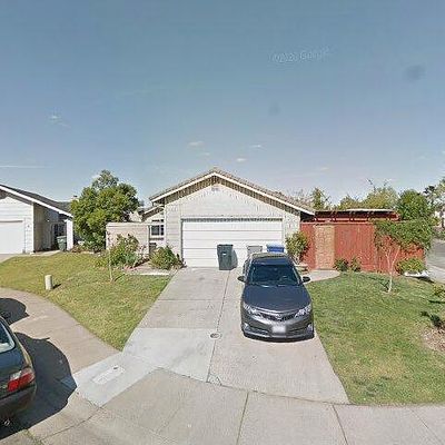2 Sunmeadow Ct, Sacramento, CA 95823