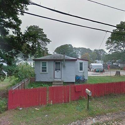 200 Horse Neck Rd, Warwick, RI 02889