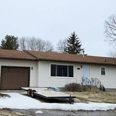 204 12 Th Ave Nw, Waseca, MN 56093