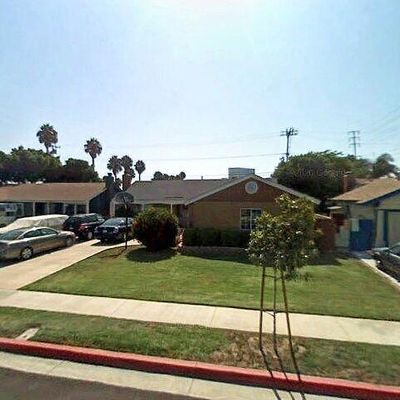 17021 Rotterdam Ln, Huntington Beach, CA 92647