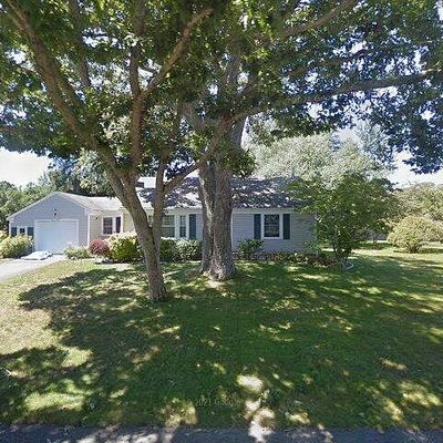 23 Knox Rd, Dennis Port, MA 02639