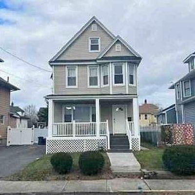 24 Edwin St, Ridgefield Park, NJ 07660