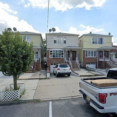 24 E 18 Th St, Bayonne, NJ 07002