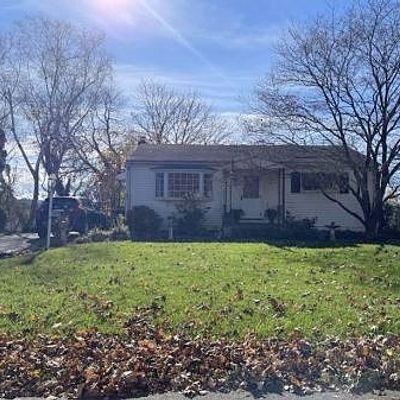 2408 Lawnherst Ave, Easton, PA 18045