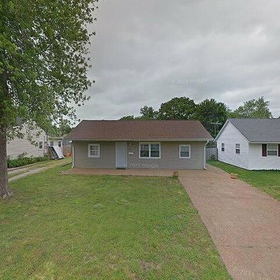 245 S 13 Th St, Wood River, IL 62095