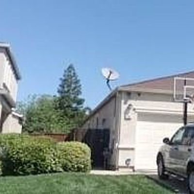 2163 Canby Oak Dr, Stockton, CA 95205