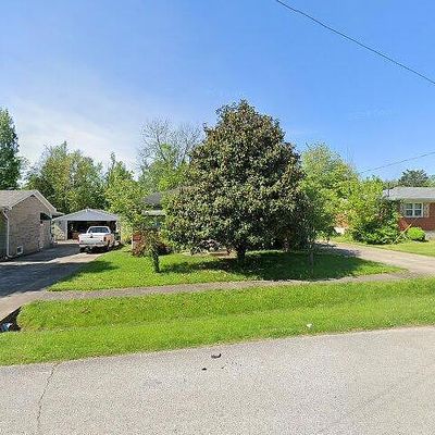 226 Appomattox Rd, Louisville, KY 40214