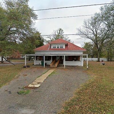 302 S Walnut St, Sallisaw, OK 74955