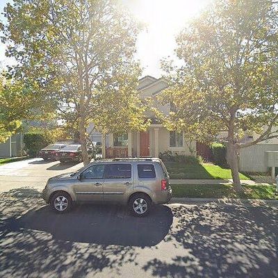 3208 Babson Dr, Elk Grove, CA 95758