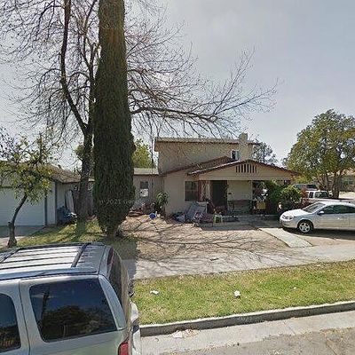 3302 E Washington Ave, Fresno, CA 93702