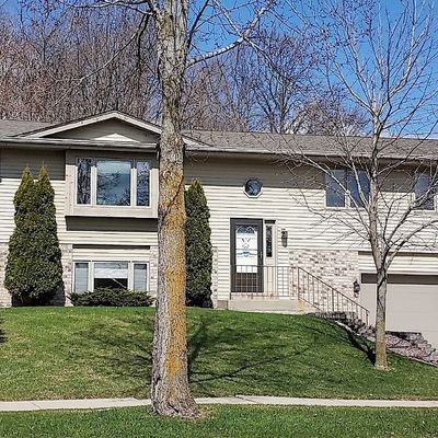 3303 Dubin Cir, West Bend, WI 53090