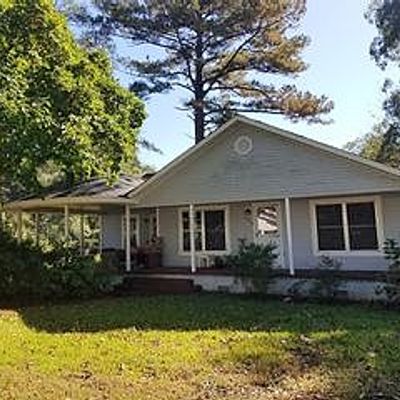 266 3 Rd Ave, Moundville, AL 35474