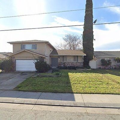 2956 W Hammer Ln, Stockton, CA 95209