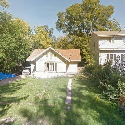 38169 N 3 Rd Ave, Spring Grove, IL 60081