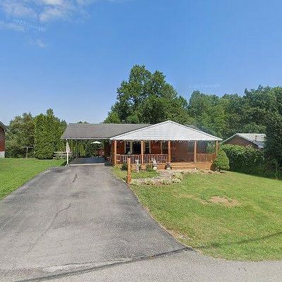 383 E Spring St, Radcliff, KY 40160