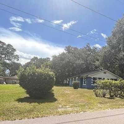 38747 Carroll St, Umatilla, FL 32784