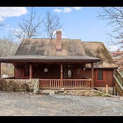 393 Dry Run Ct, Front Royal, VA 22630