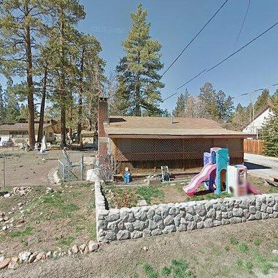 39997 Forest Rd, Big Bear Lake, CA 92315