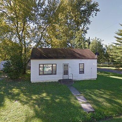 402 Mckinley St, Worden, IL 62097