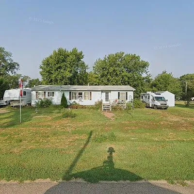 413 N Mckelvey St, Bladen, NE 68928