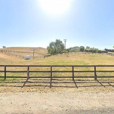 3340 Airport Rd, Paso Robles, CA 93446