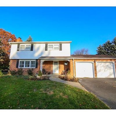 3535 Quincy Ln, Bethlehem, PA 18017