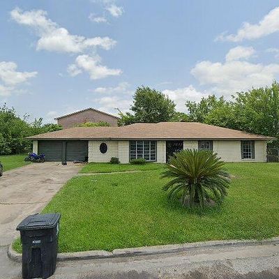 4819 Redbud St, Houston, TX 77033