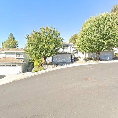 5022 Gloucester Ln, Martinez, CA 94553