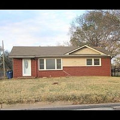 424 W 3 Rd St, Udall, KS 67146