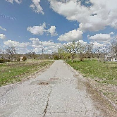 429 E Seminole Ave, Nowata, OK 74048