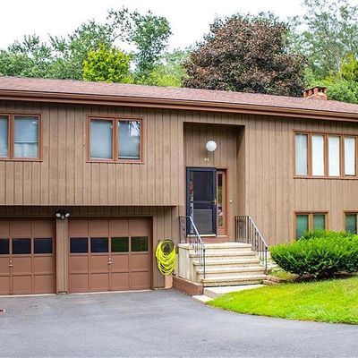 44 Kevin Dr, Vernon Rockville, CT 06066