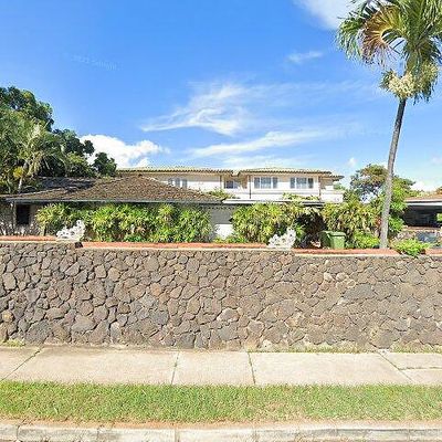 4583 Ahuli Pl, Honolulu, HI 96816