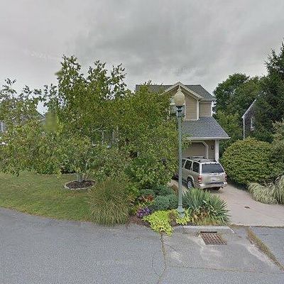 46 Donny Dr, New Bedford, MA 02740