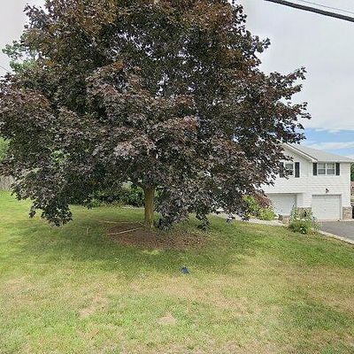 46 W Fountain St, Milford, MA 01757