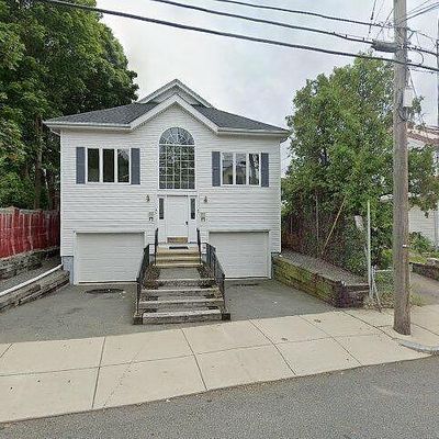 47 Massachusetts Ave, Quincy, MA 02169