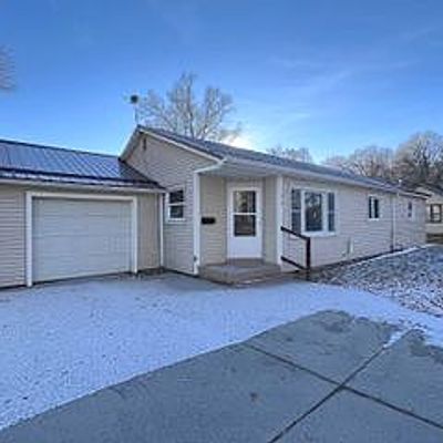 617 Spencer St, Riverton, WY 82501